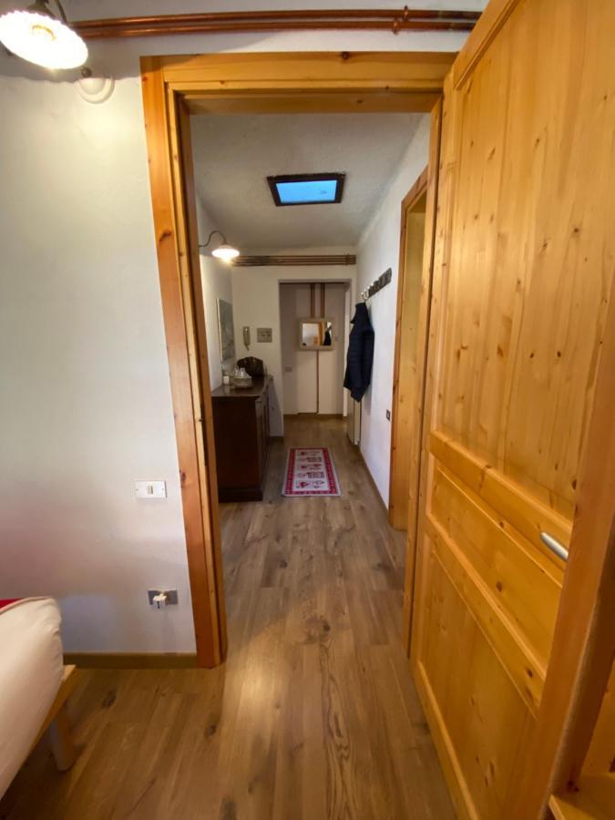 Apartament Mansarda Petronilla Piazzatorre Zewnętrze zdjęcie