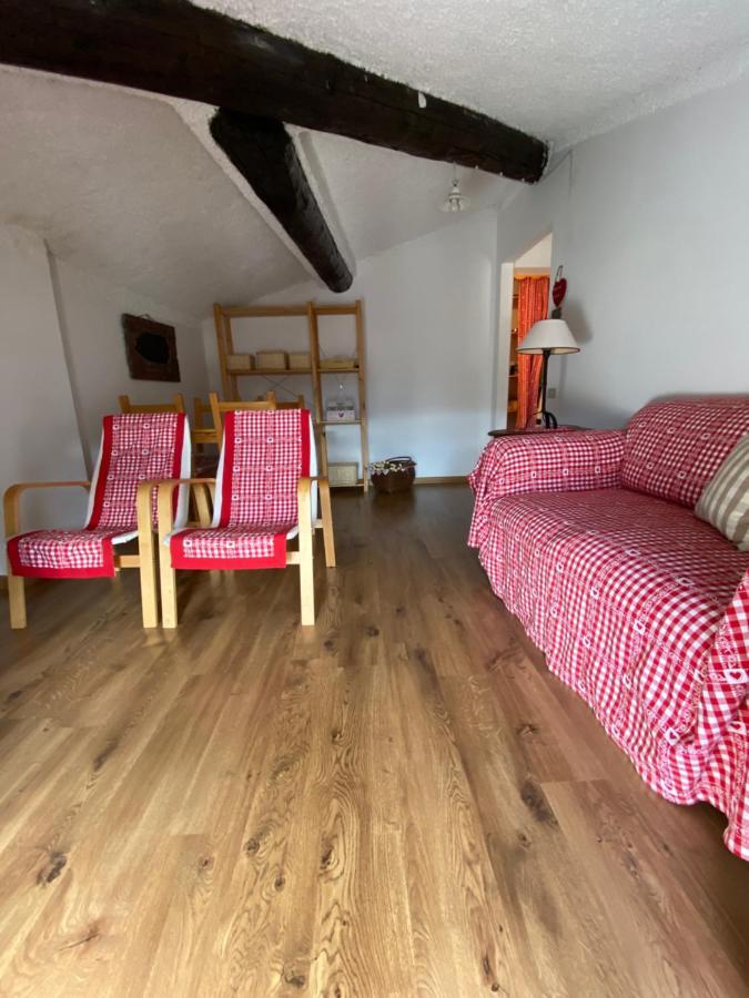 Apartament Mansarda Petronilla Piazzatorre Zewnętrze zdjęcie